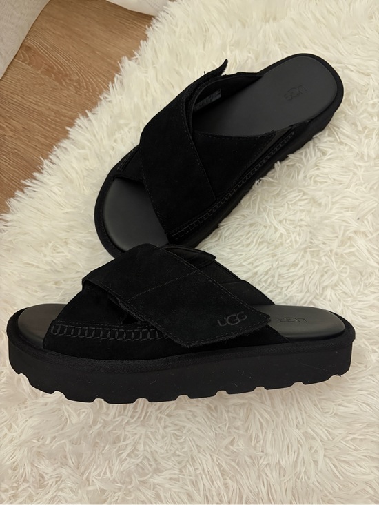 UGG Shoes - UGG Black Crisscross Suede Slide Sandals- US 9
